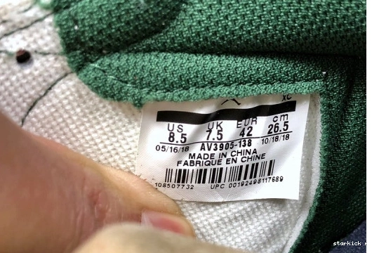 AV3905-138 Retro AV3905-138 'Solefly' - 1 High Og-Sf Air Jordan 0102